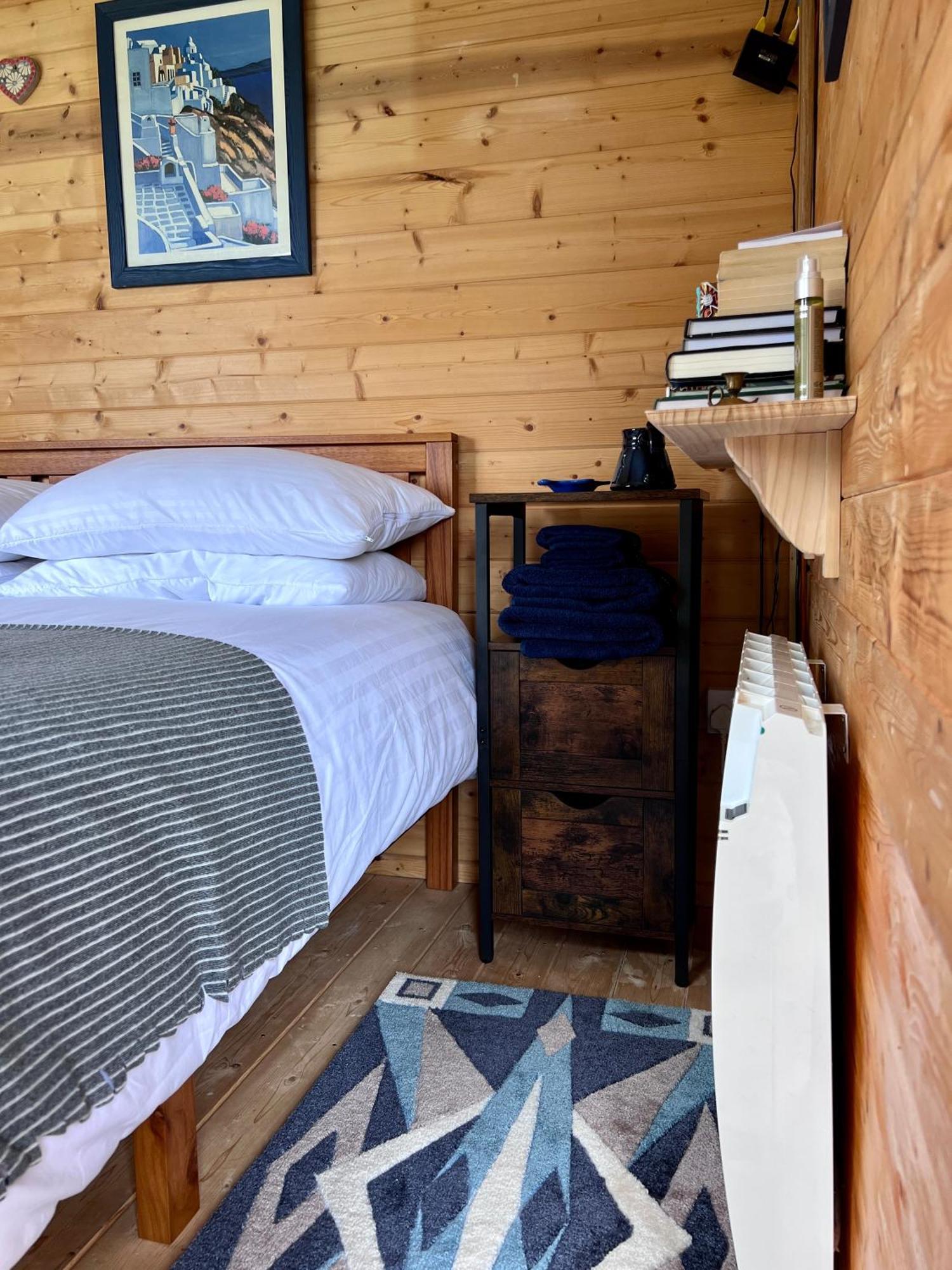 The Cabin Bradford-On-Avon Eksteriør bilde