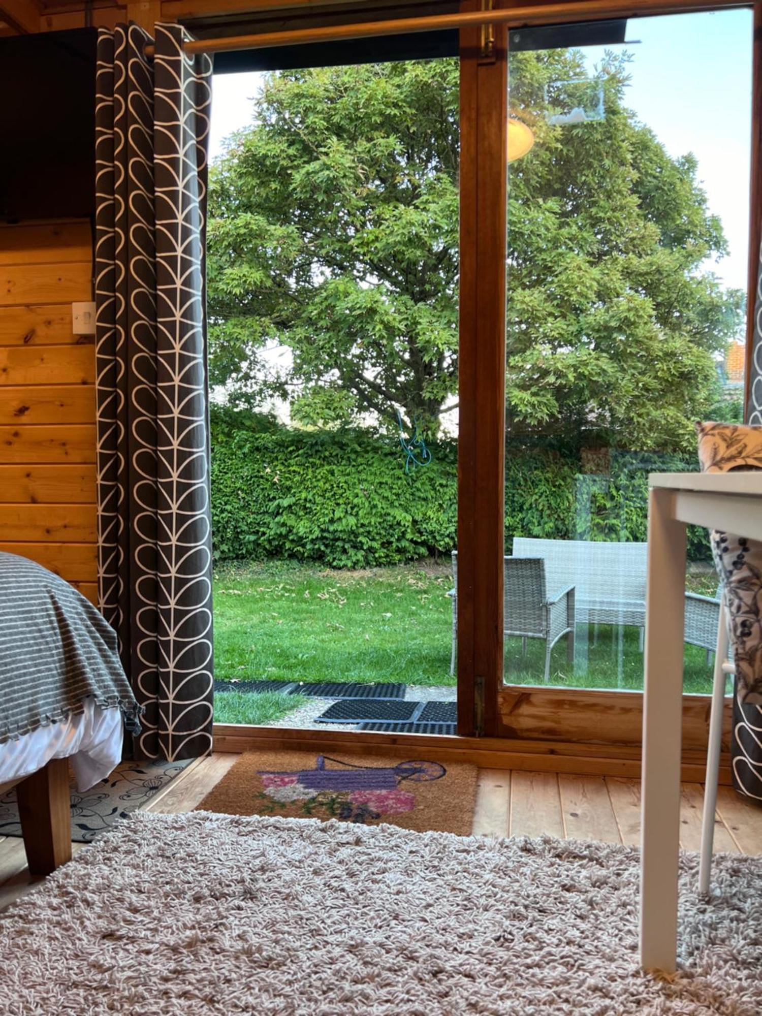 The Cabin Bradford-On-Avon Eksteriør bilde