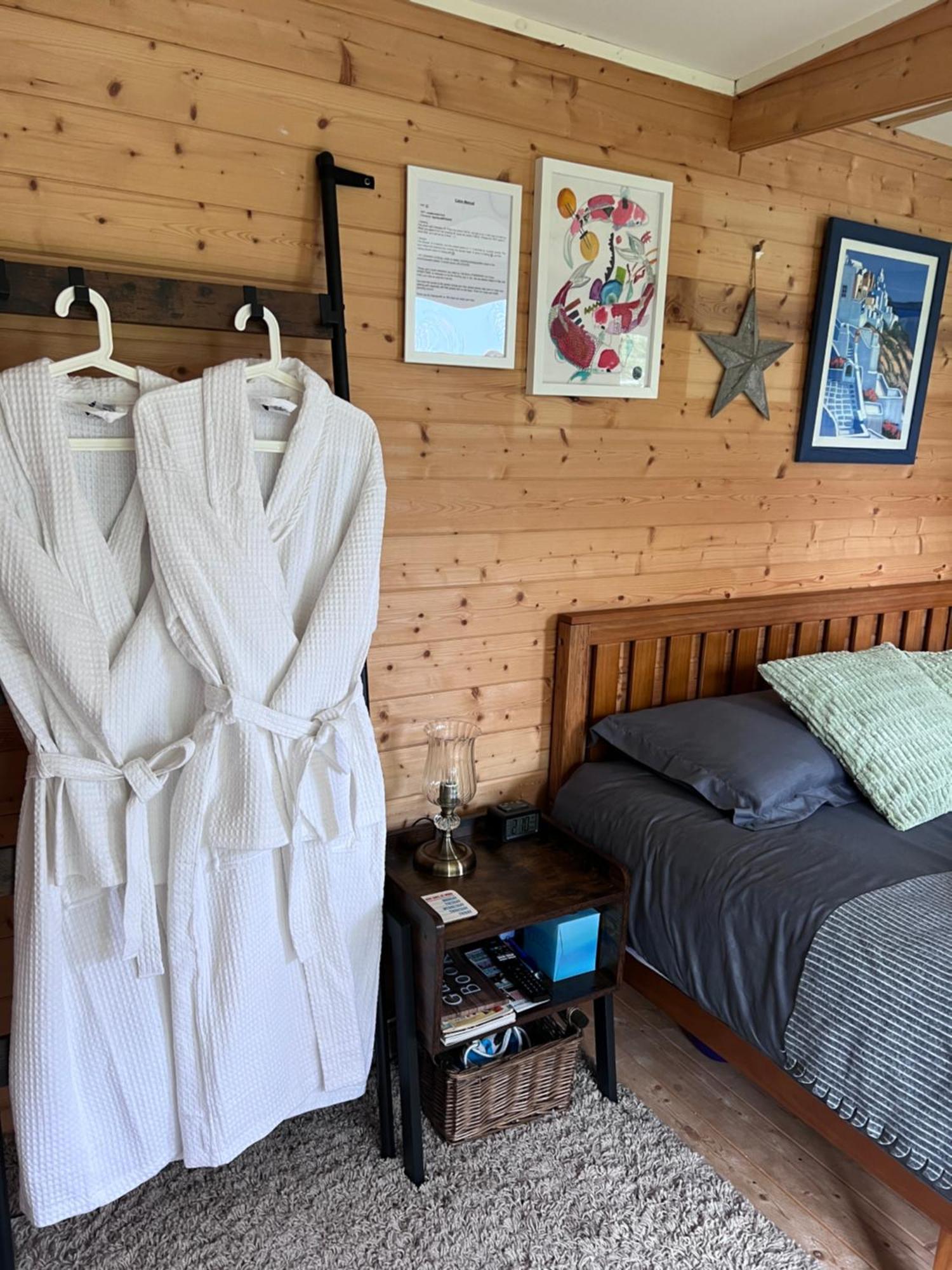 The Cabin Bradford-On-Avon Eksteriør bilde