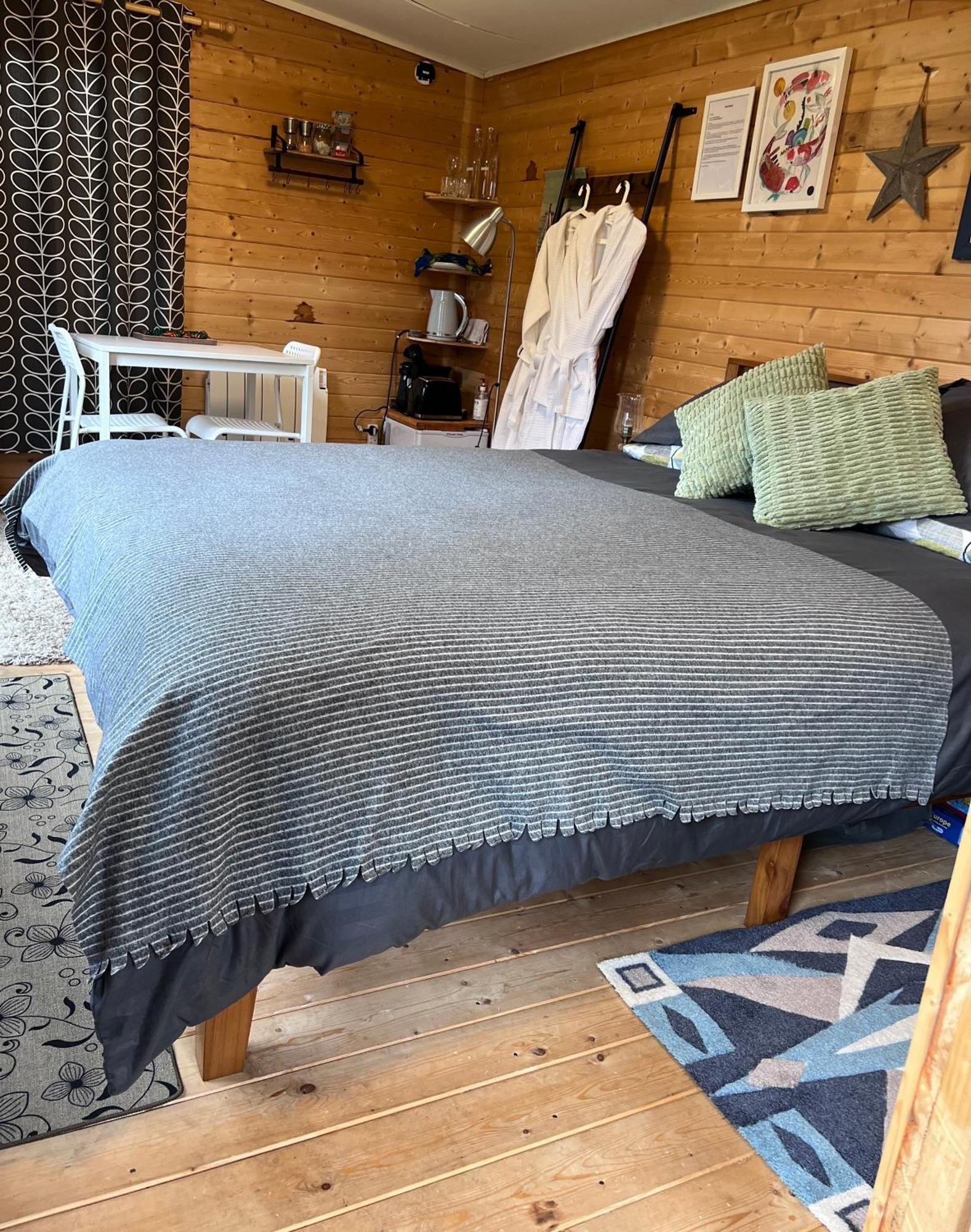 The Cabin Bradford-On-Avon Eksteriør bilde